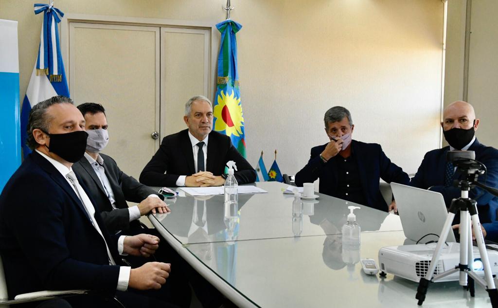 Alak firmó convenio con la