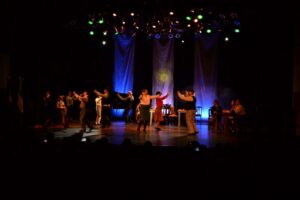 Como cada fecha patria se