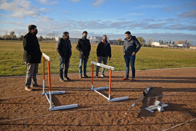 El Intendente realizó la entrega