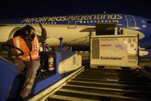 Otro vuelo de Aerolíneas partió