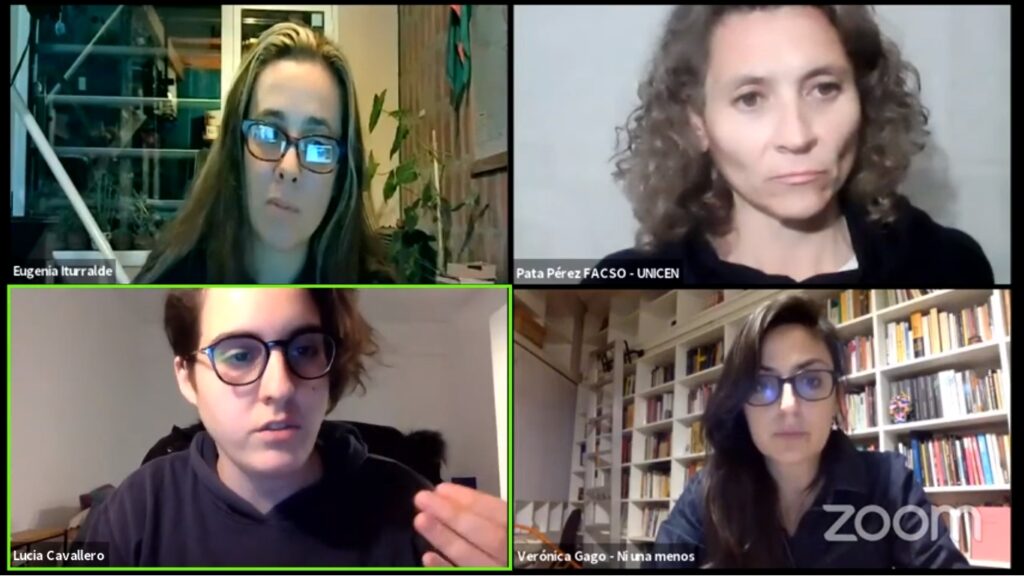 Se concretó el conversatorio