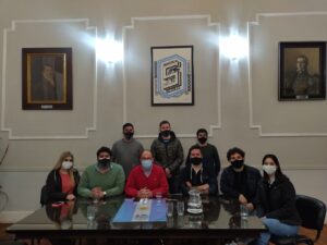 Jóvenes del Pro Olavarría entregaron