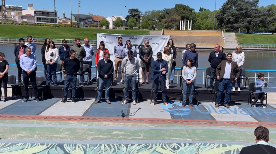 Juntos presentó su lista en