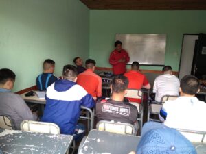 Se hará un curso para