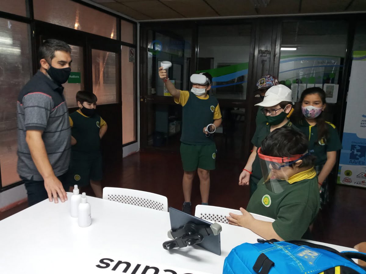 Recorrida por un camino tecnológico: Semana de la ciencia y la tecnología