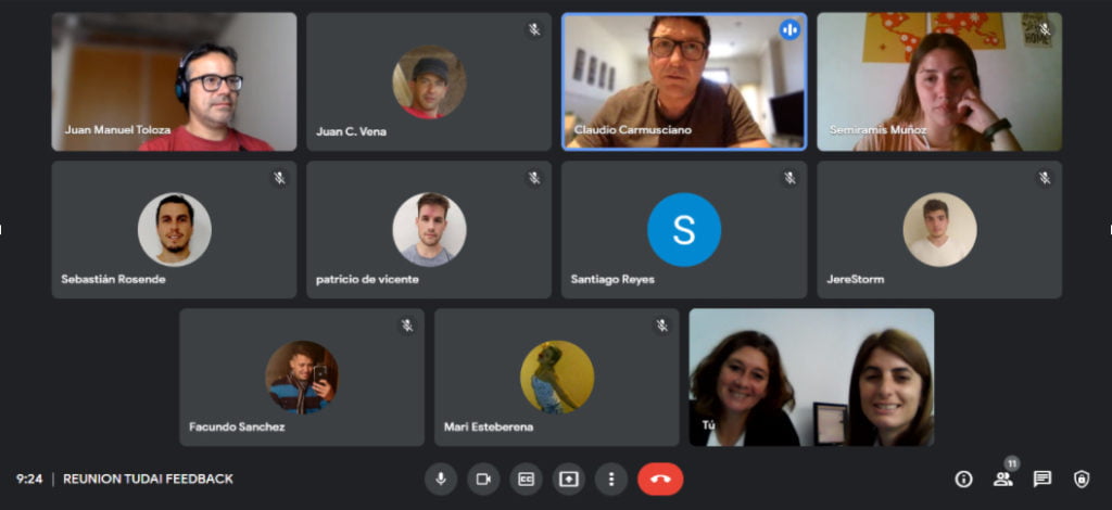 Reunión con estudiantes y