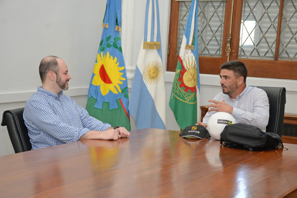 El intendente Galli se