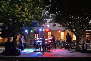 Tango y Folklore en
