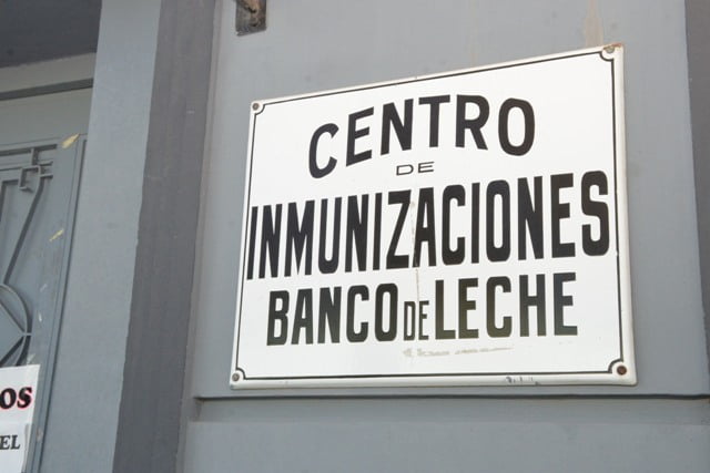 Continúa la atención en