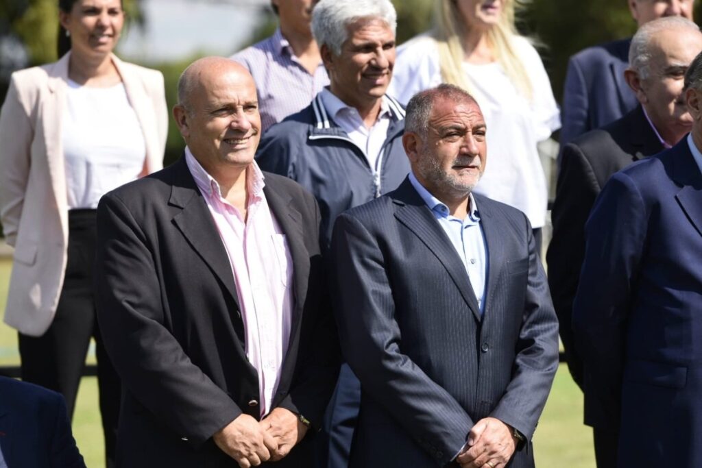 De Leo asumió