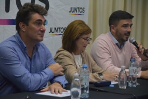 Tenemos que trabajar fuertemente