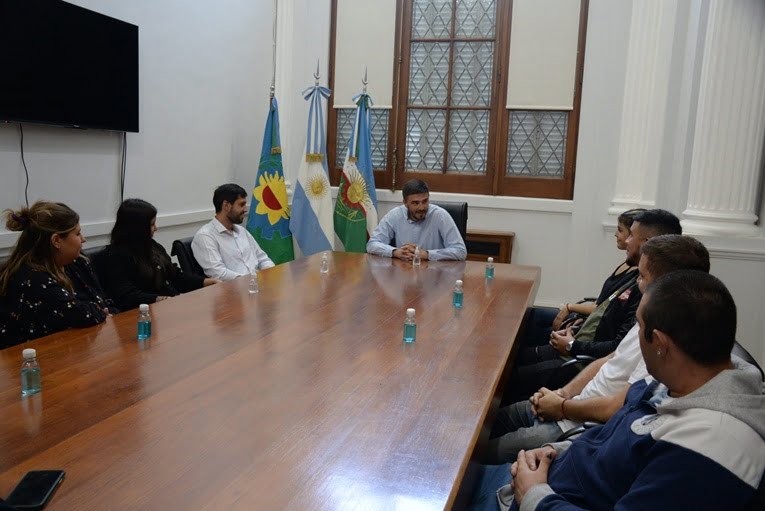 Un encuentro con jóvenes