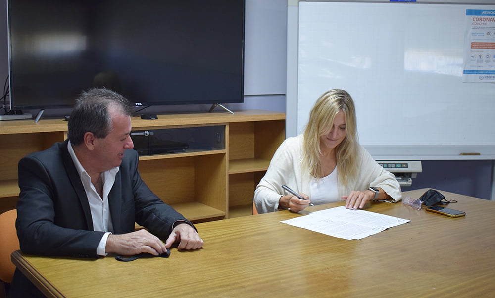 Sociales celebró un convenio