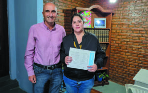 Con capacitaciones en oficios