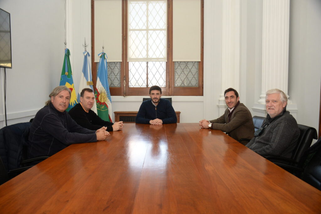 El intendente recibió a