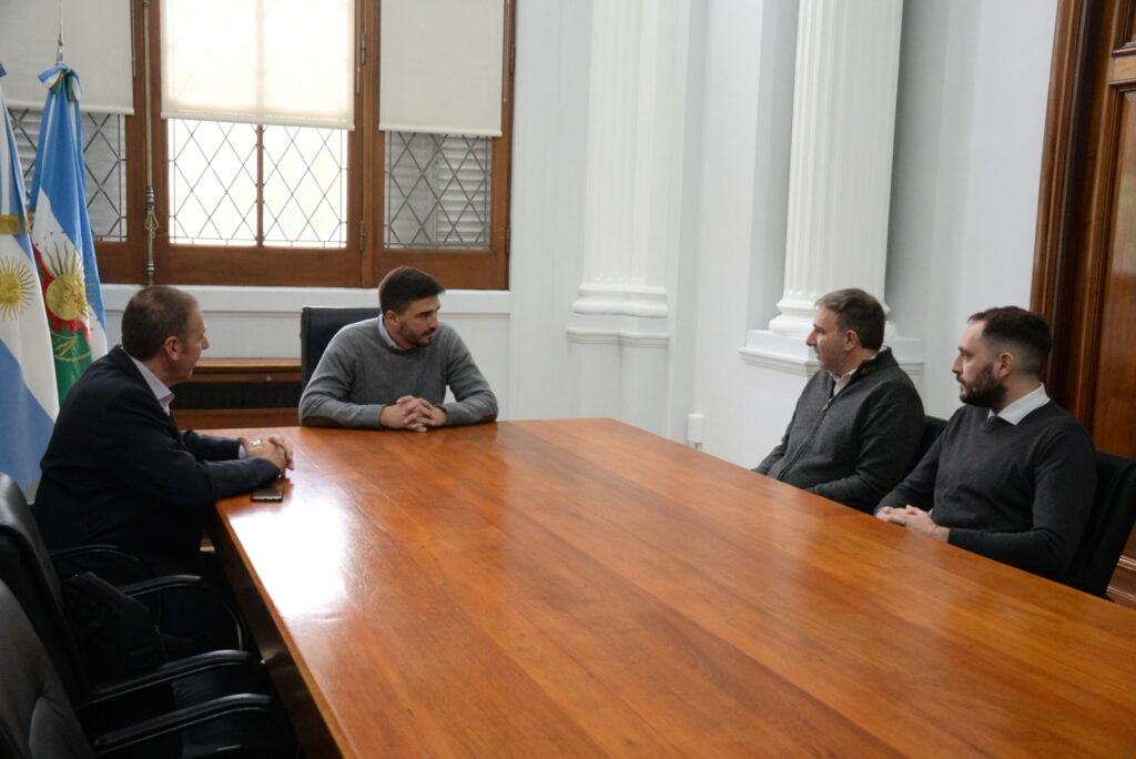 El intendente se reunió