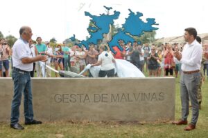 Acto en conmemoración por