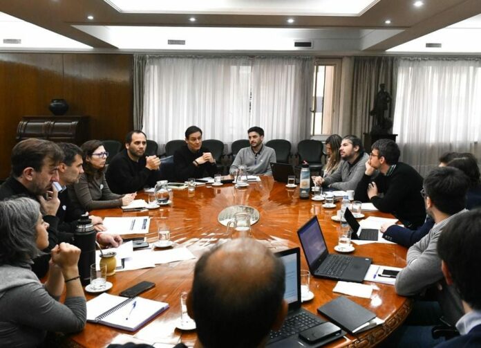 Batakis designó a su