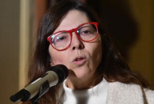 Batakis se reunió con