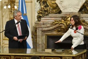 Fernández define un paquete