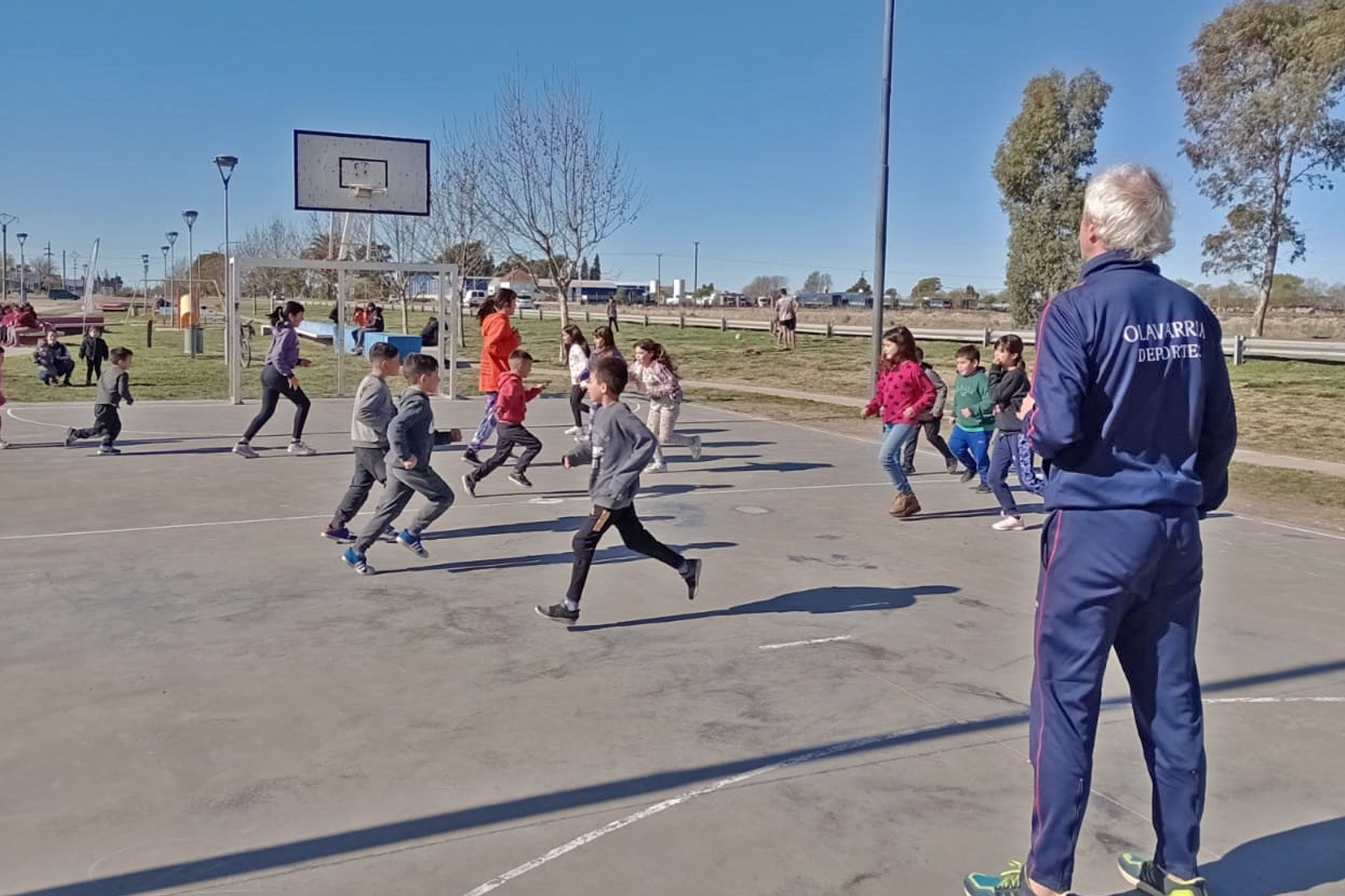 Chicos de distintos barrios