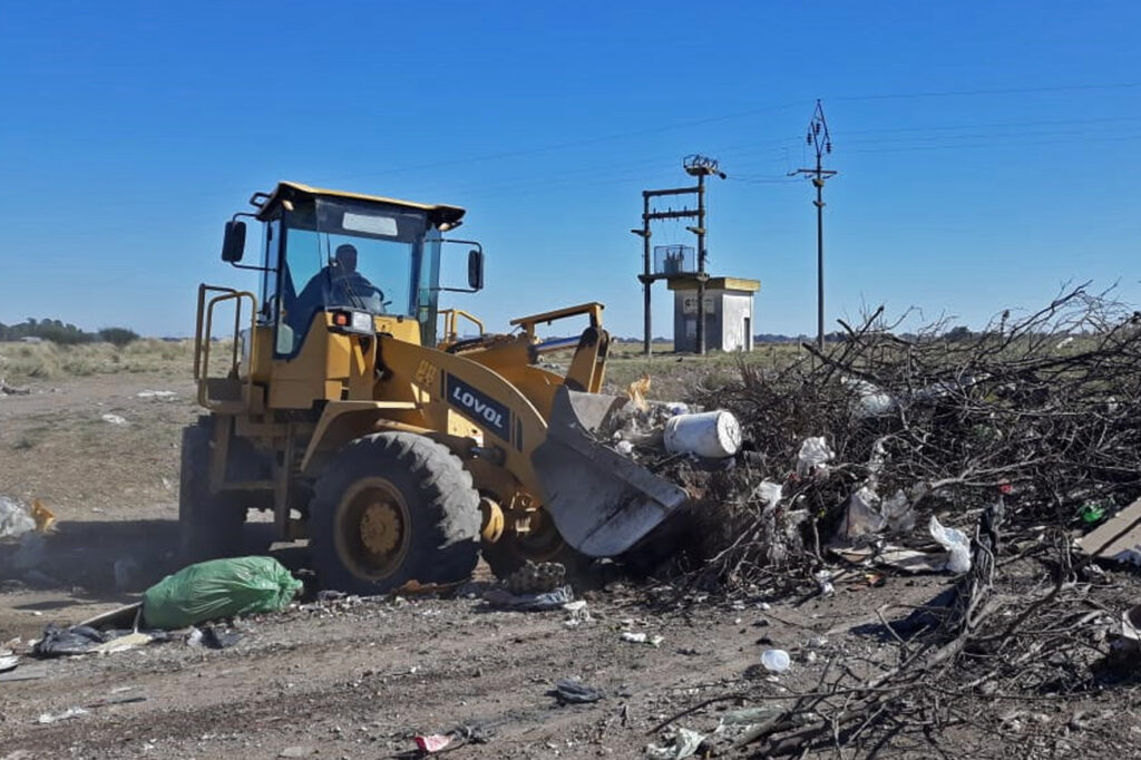 Limpieza de basurales y