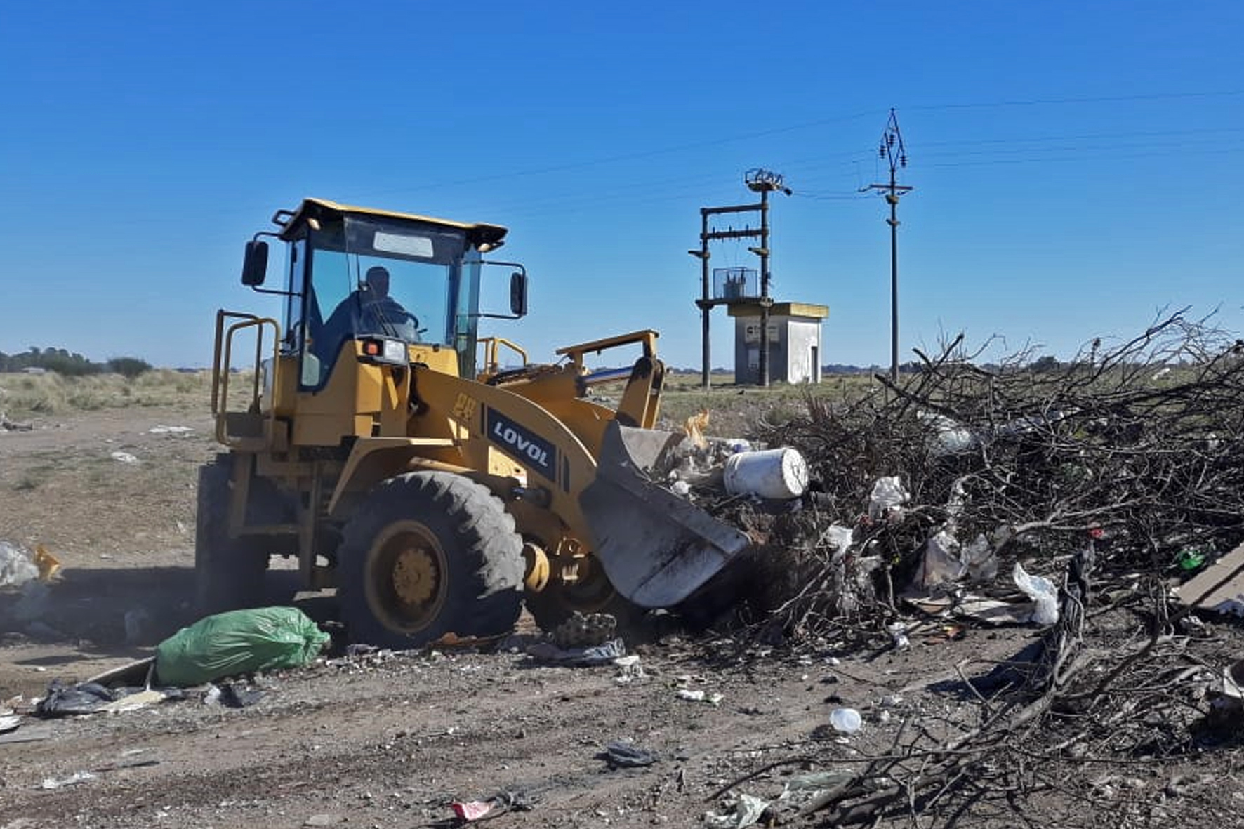 Limpieza de basurales y