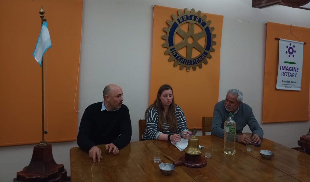 Reunión con Rotary Club
