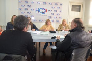 Se reunió