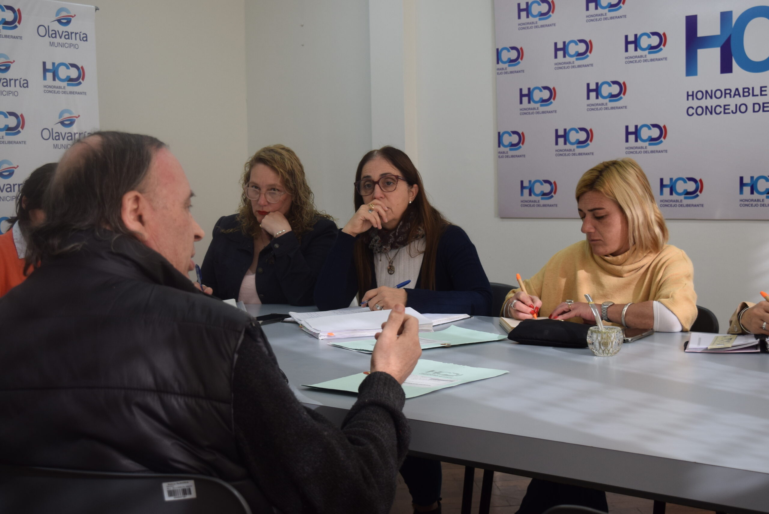 Se reunió la comisión