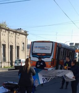 Una mujer falleció tras