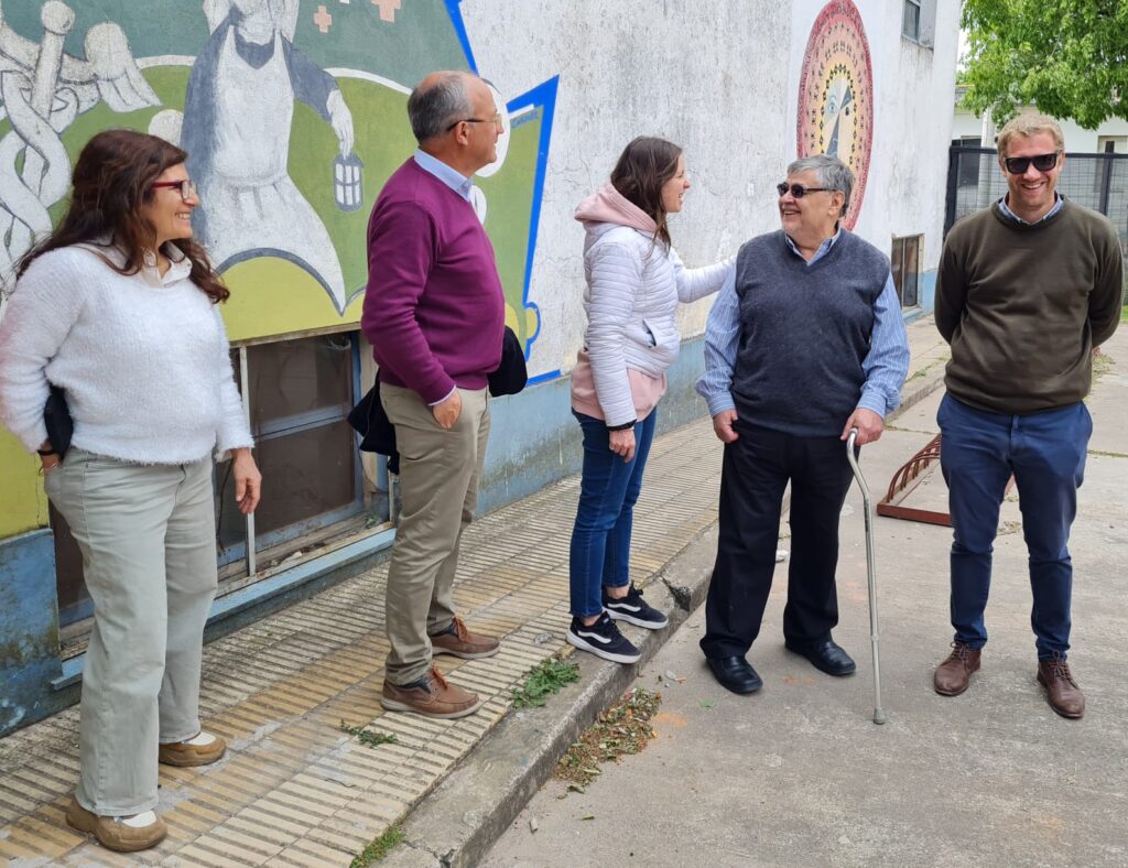 Autoridades nacionales y de