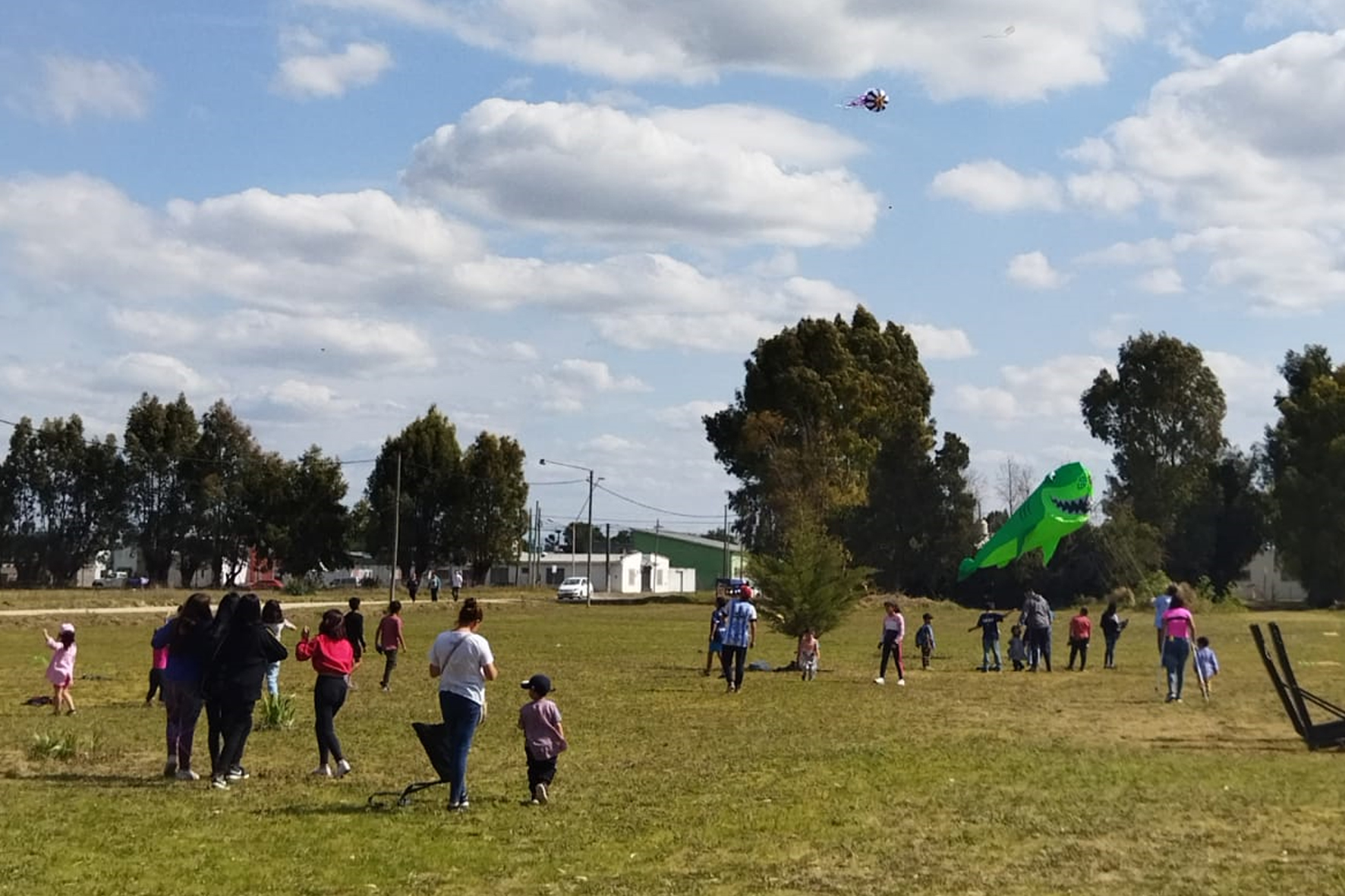 Barrileteada comunitaria de la