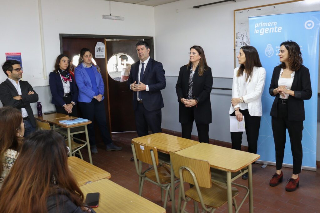 Se presentó el Área